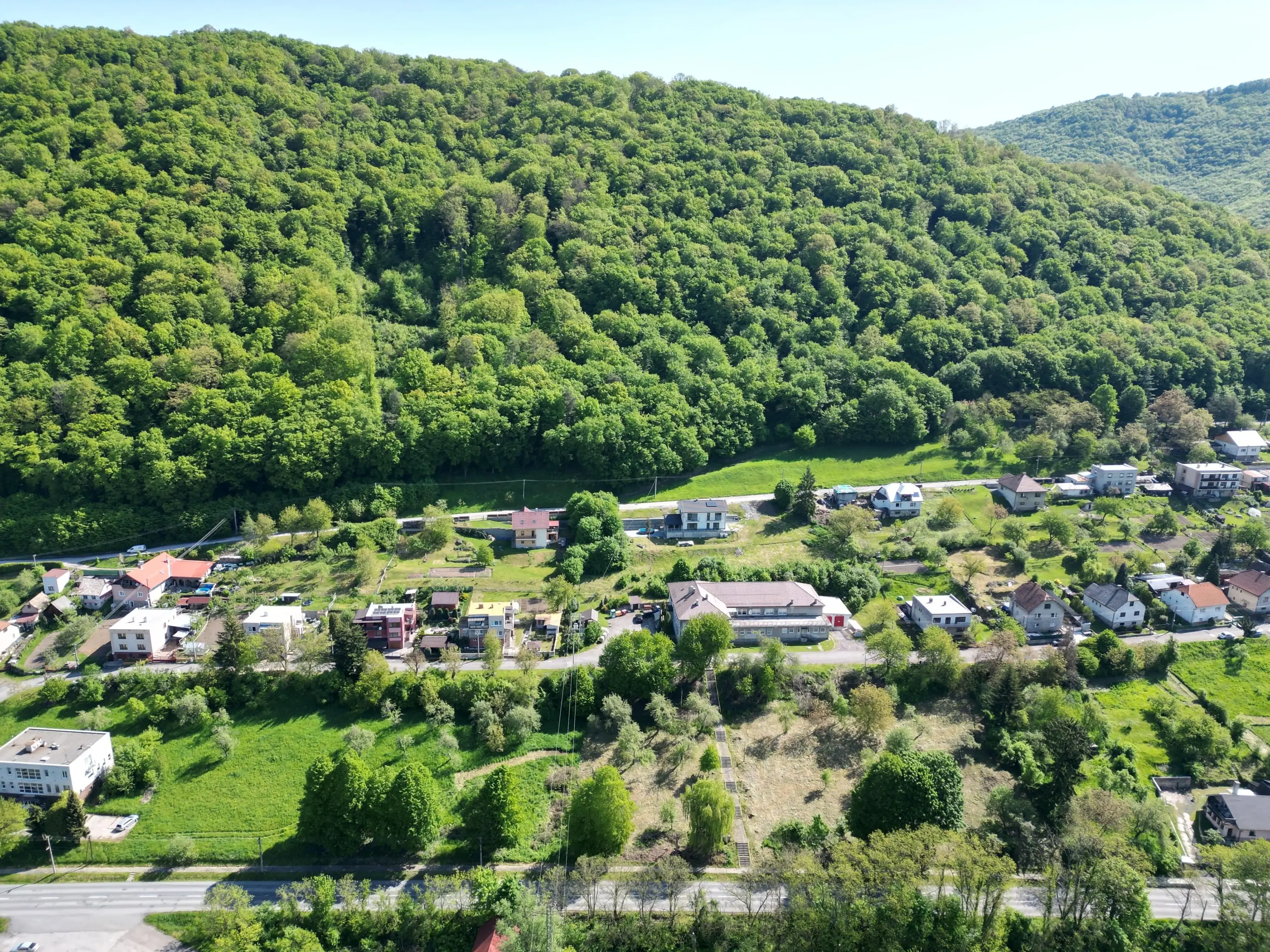 dji_fly_20240501_081824_107_1714467262228_photo-min-1.webp